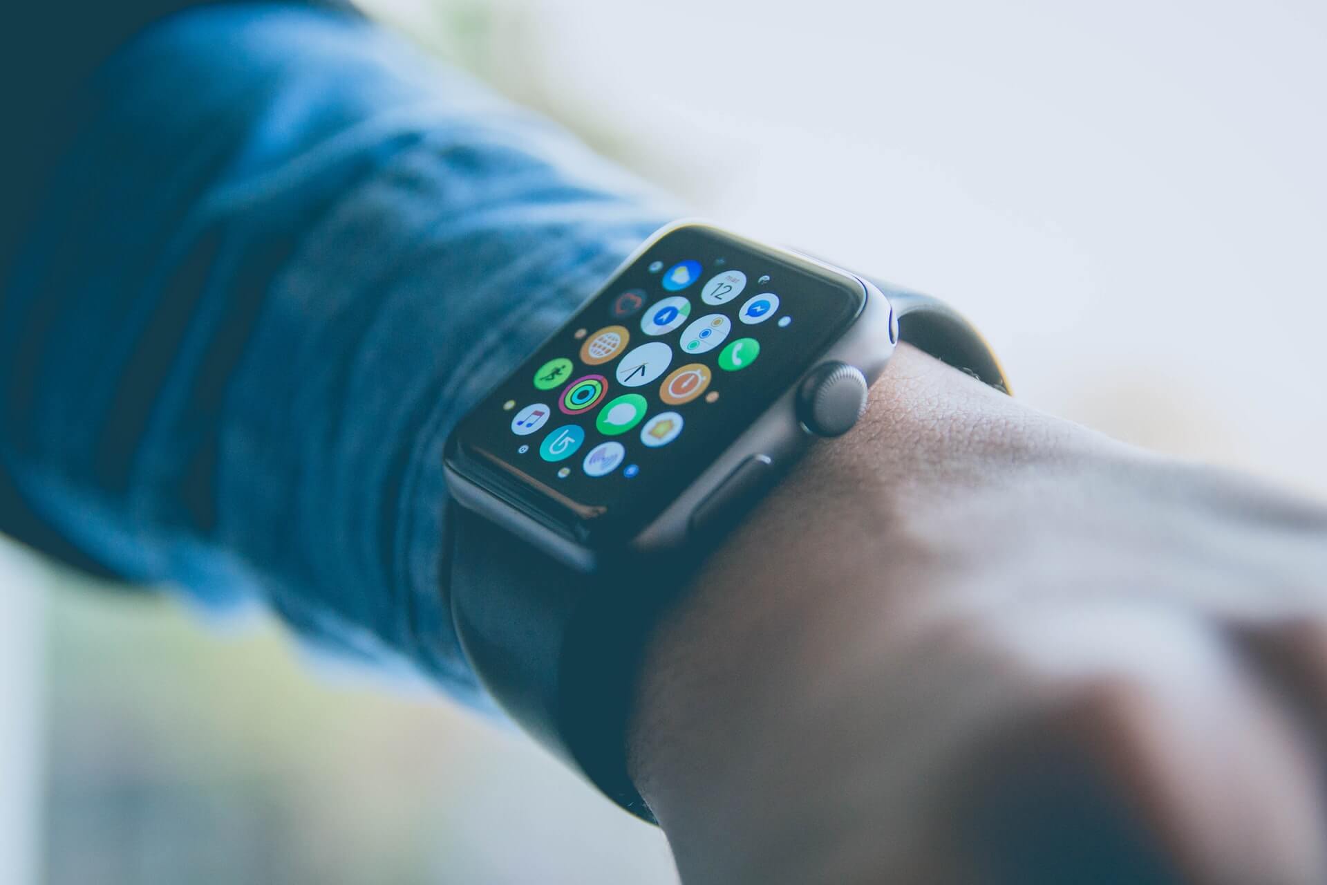 Wiskundig knijpen jam Betalen met Apple Pay via je Apple Watch: veilig of gevaarlijk? - TechReview